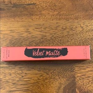 Victoria’s Secret Velvet Matte liquid lip